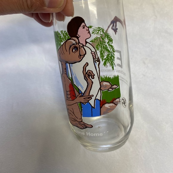 1982 E.T. The Extra-Terrestrial Glass Tumblers By aafes "E.T. Phone Home" - Picture 3 of 12